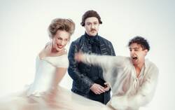 DIVADLO NA FIDLOVAČCE